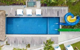 Ocean'S Creek Beach Hotel